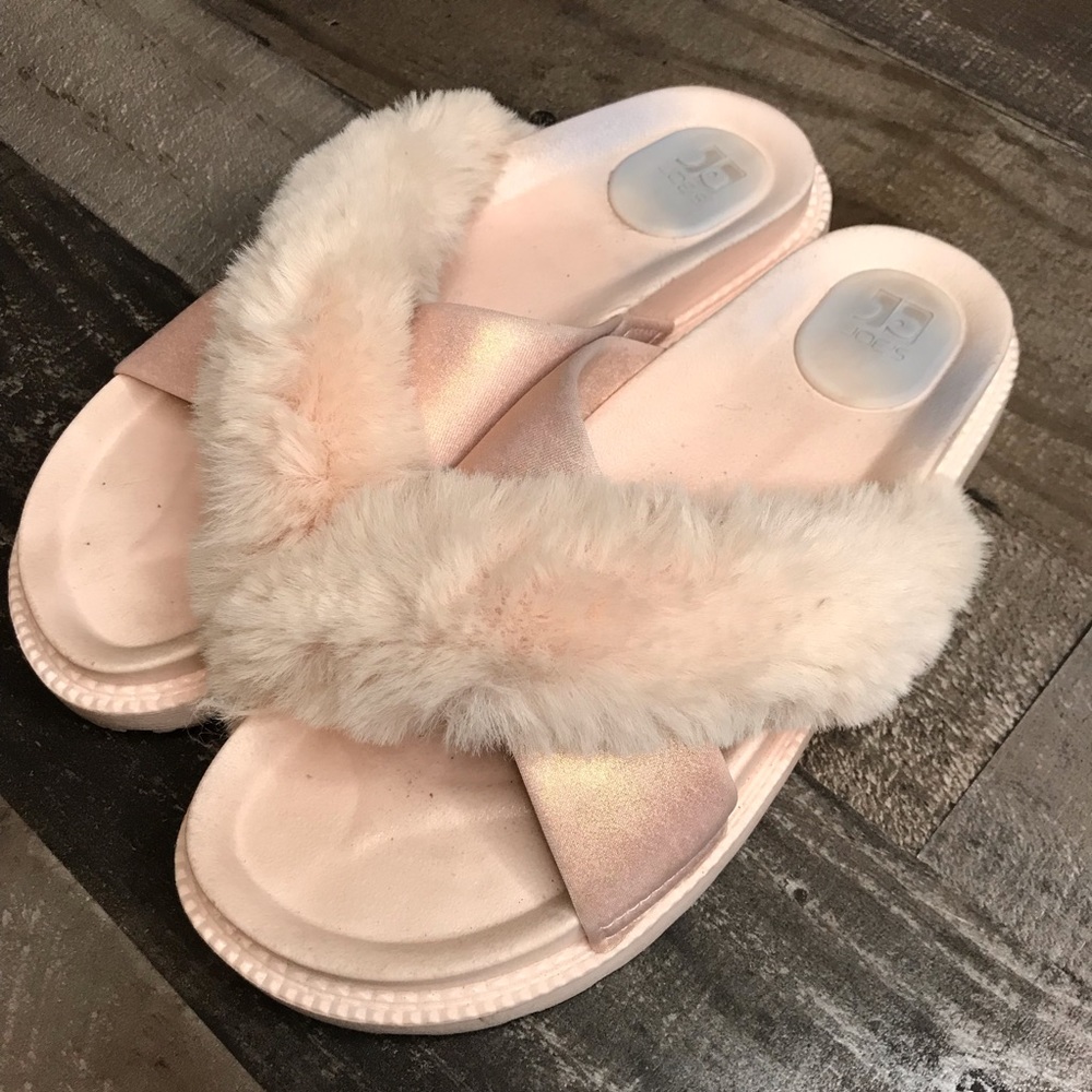 Furry Blush Joes Jeans Slide Ons